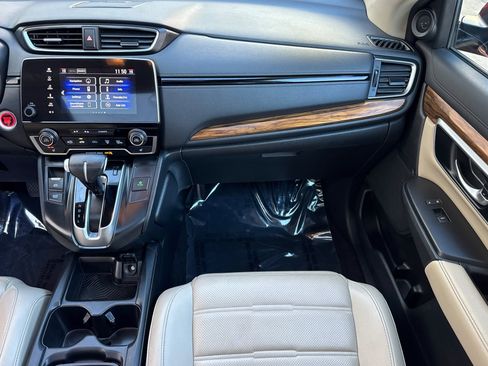 Used 2018 Honda CR-V Touring image 29