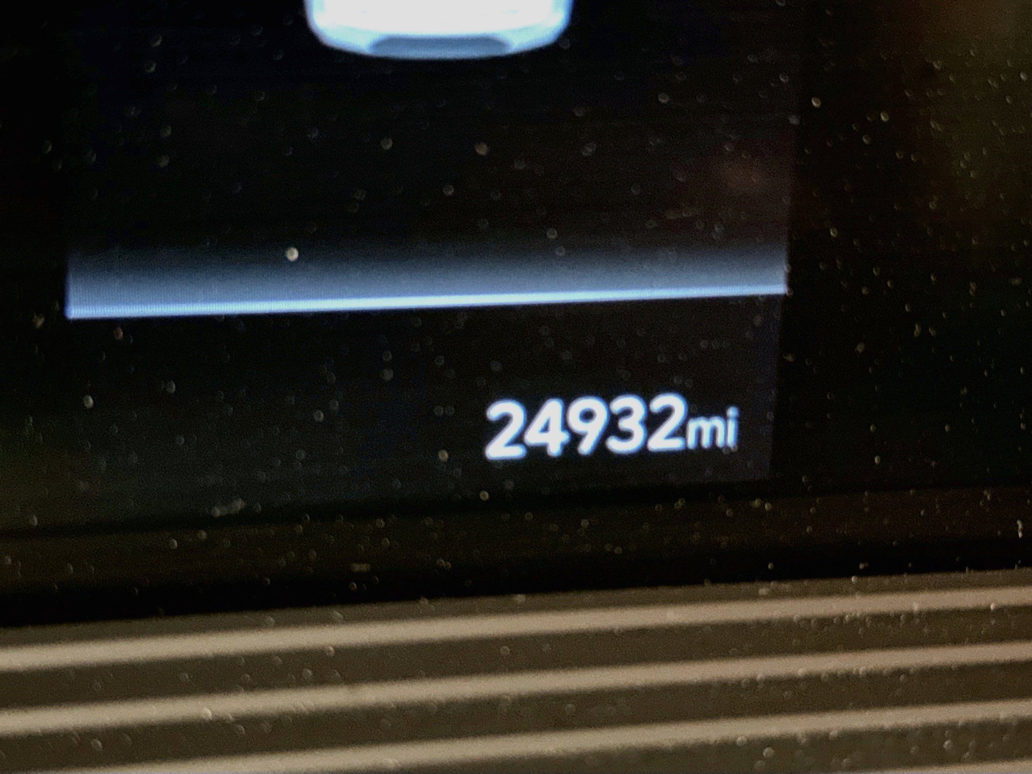 Used 2025 Hyundai Venue SEL FWD image 19