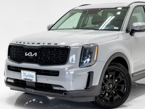 Used 2022 Kia Telluride SX w/ SX Prestige Package AWD/4WD image 2