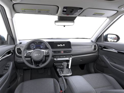 New 2026 Kia Seltos EX image 14