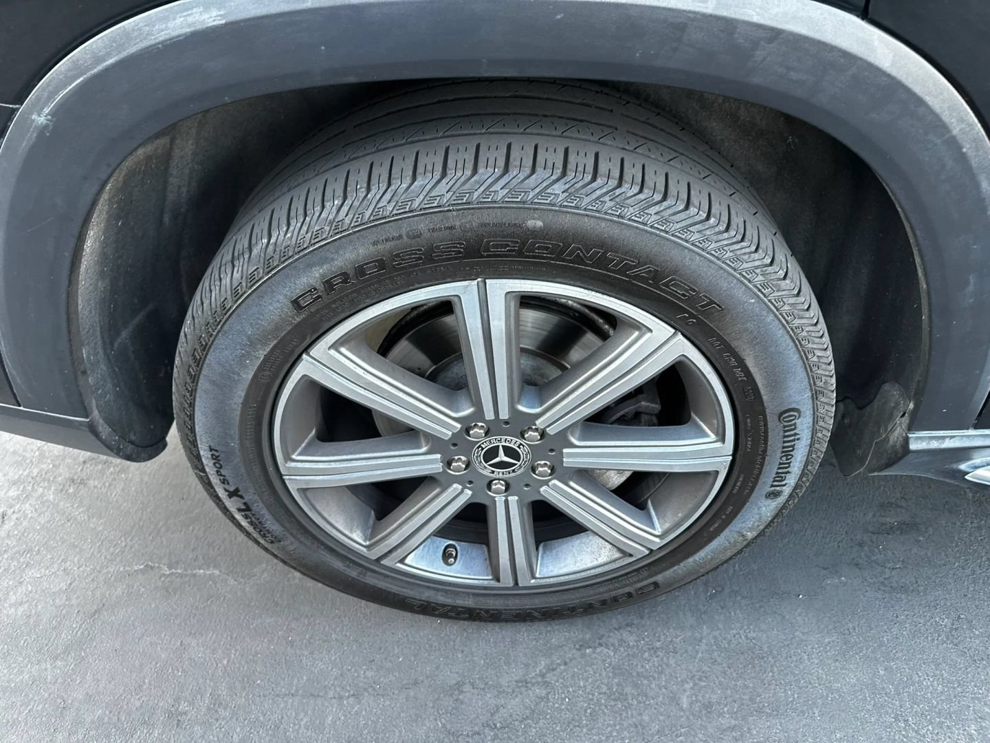 Used 2020 Mercedes-Benz GLS 450 4MATIC image 34