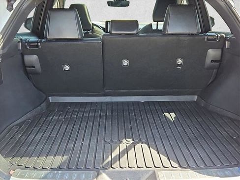 Used 2024 Toyota Venza Nightshade image 6