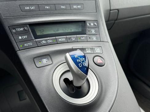 Used 2010 Toyota Prius Two FWD image 6