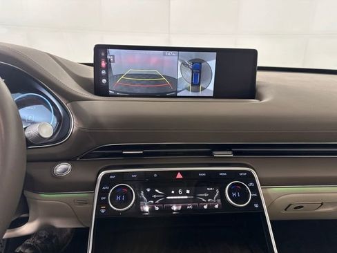 Used 2023 Genesis GV80 2.5T w/ Prestige 20" Package image 22