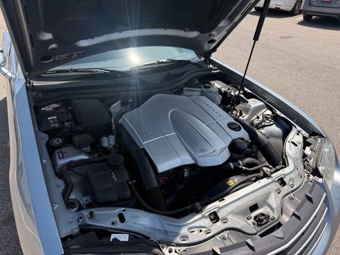 Used 2005 Chrysler Crossfire Limited RWD image 10