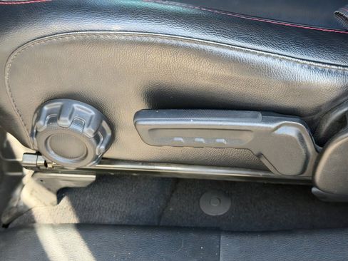 Used 2020 Jeep Gladiator Rubicon image 16