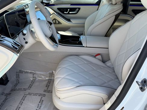 New 2026 Mercedes-Benz Maybach S 580 4MATIC image 19