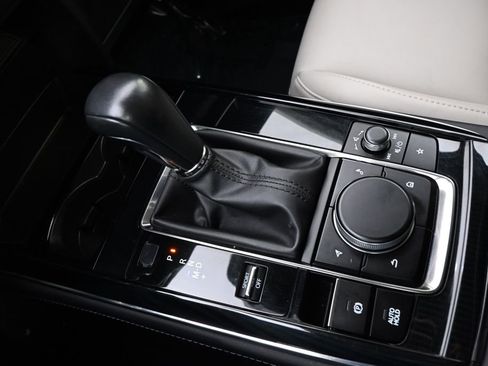 Used 2024 MAZDA CX-30 AWD 2.5 S w/ Preferred Package image 32