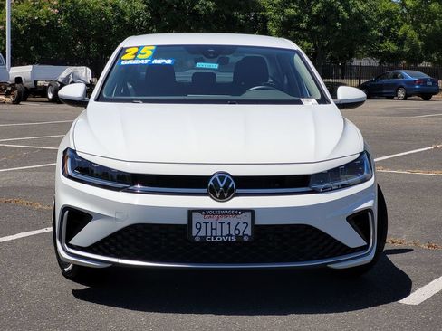 Used 2025 Volkswagen Jetta S FWD image 3