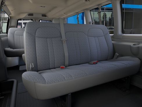New 2025 Chevrolet Express 3500 LS image 18