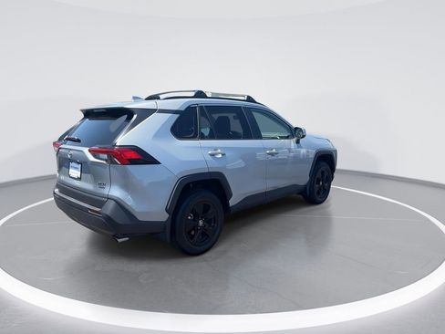Used 2024 Toyota RAV4 XLE AWD/4WD image 8