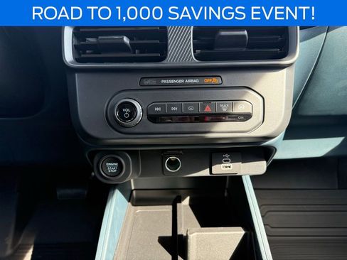 New 2025 Ford Maverick XLT w/ XLT Luxury Package image 27