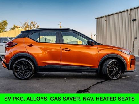 Used 2023 Nissan Kicks SV FWD image 2