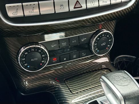 Used 2017 Mercedes-Benz G 63 AMG 4MATIC image 16