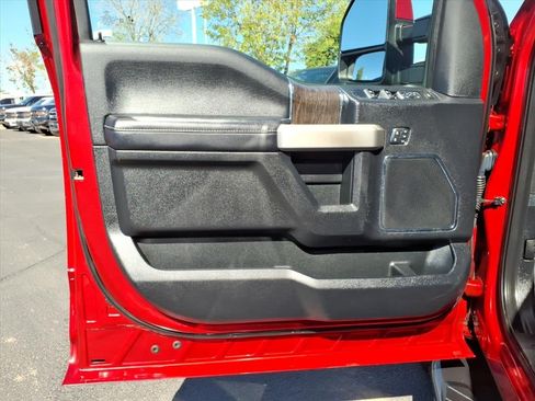 Used 2020 Ford F250 Lariat w/ Lariat Ultimate Package image 20