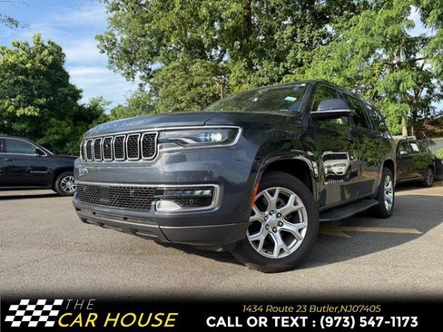 Used 2022 Jeep Wagoneer Series I w/ Convenience Group I AWD/4WD image 2