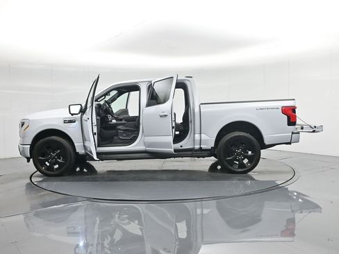 New 2025 Ford F150 Lightning Platinum w/ Dark Elements Package image 44