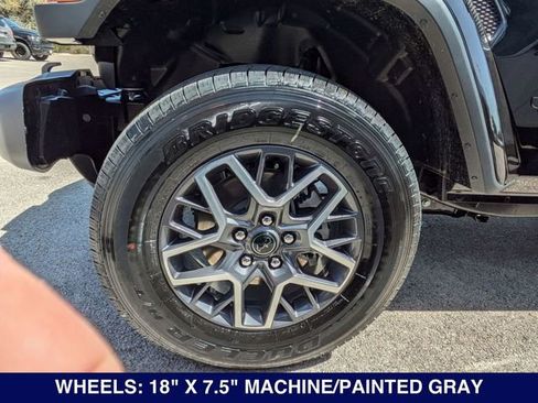 New 2025 Jeep Wrangler Unlimited Sahara w/ Safety Group AWD/4WD image 29