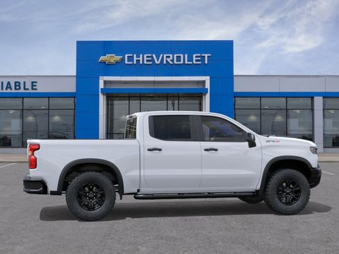 New 2026 Chevrolet Silverado 1500 ZR2 AWD/4WD image 5