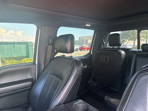 Used 2018 Ford F150 Lariat w/ Equipment Group 502A Luxury image 12