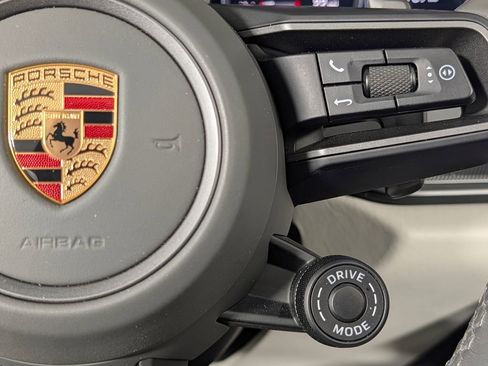 Certified 2020 Porsche 911 Carrera 4S image 37