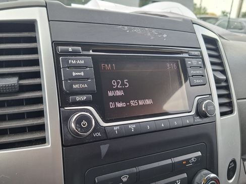 Used 2017 Nissan Frontier SV RWD image 13