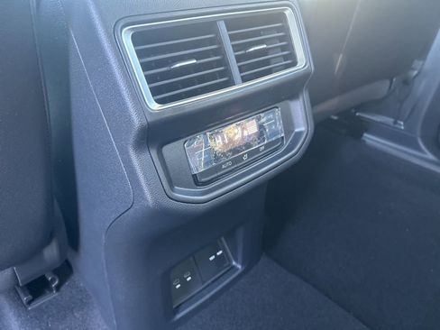 New 2026 Volkswagen Atlas Peak Edition AWD/4WD image 28