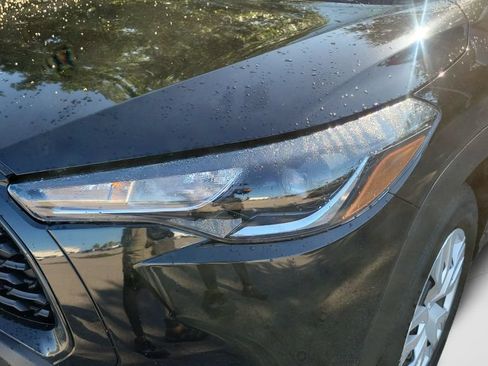 Certified 2024 Toyota Corolla Cross L FWD image 24