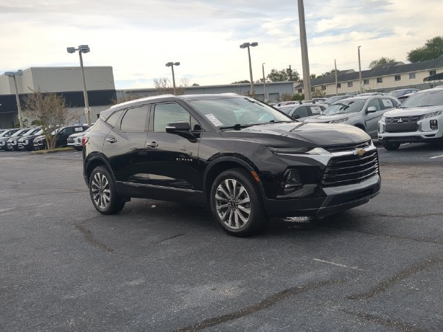 Used 2022 Chevrolet Blazer Premier FWD image 4