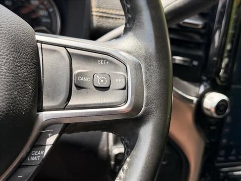 Used 2024 RAM 2500 Laramie AWD/4WD image 19
