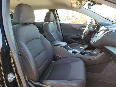 Used 2023 Chevrolet Malibu LT image 15