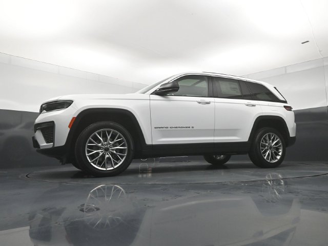 New 2027 Jeep Grand Cherokee Limited AWD/4WD image 20