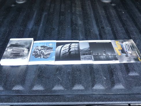 Used 2013 Ford F250 Lariat w/ Lariat Ultimate Pkg AWD/4WD image 29
