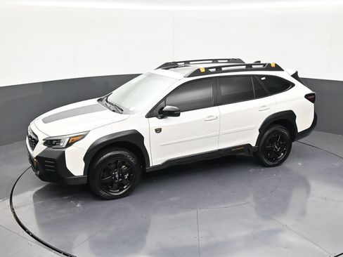 Used 2022 Subaru Outback Wilderness AWD/4WD image 12
