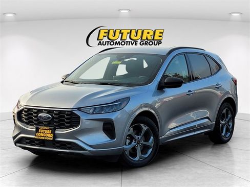 Used 2023 Ford Escape ST-Line image 11