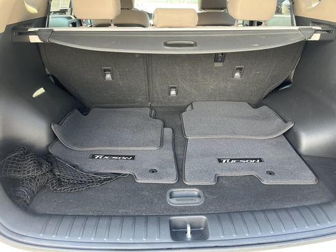 Used 2019 Hyundai Tucson SEL FWD image 28