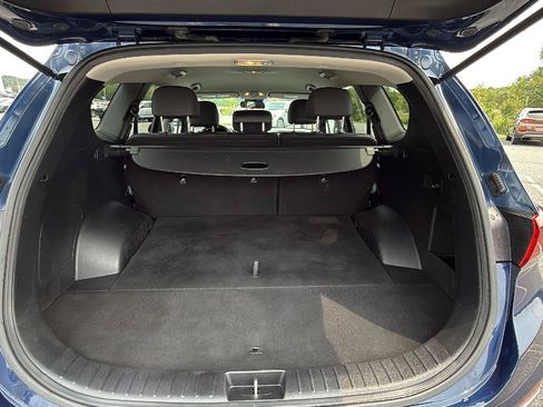 Used 2020 Hyundai Santa Fe SE AWD/4WD image 20