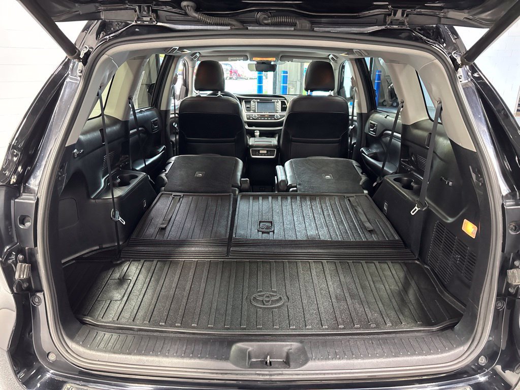 Used 2019 Toyota Highlander SE AWD/4WD image 51