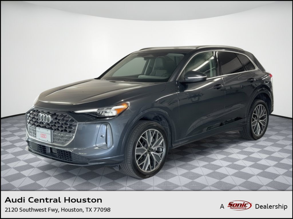 Used 2025 Audi Q5 Premium Plus w/ Premium Plus AWD/4WD image 1