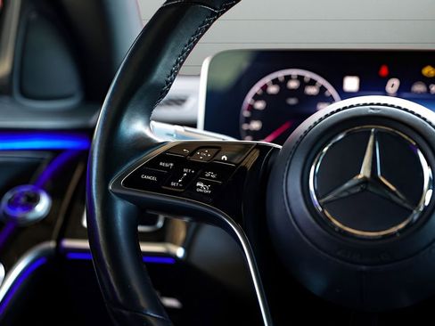 Used 2021 Mercedes-Benz S 580 4MATIC Sedan image 24