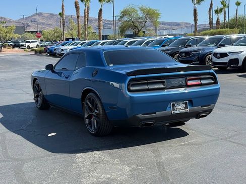 Used 2022 Dodge Challenger GT w/ Blacktop Package RWD image 3