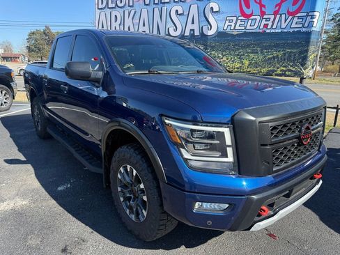 Used 2024 Nissan Titan PRO-4X w/ Pro-4x Utility Package image 3
