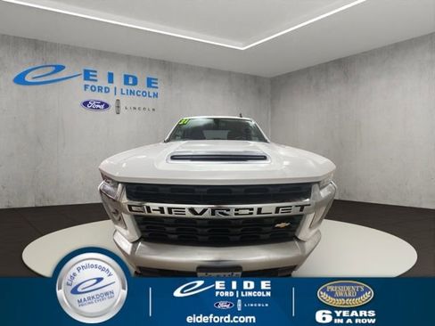 Used 2021 Chevrolet Silverado 2500 LT image 6