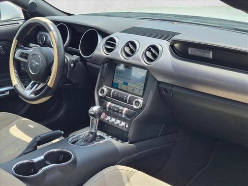 Used 2019 Ford Mustang Coupe w/ Equipment Group 101A RWD image 18