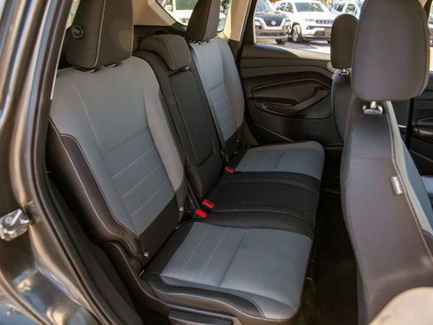 Used 2016 Ford Escape SE image 12