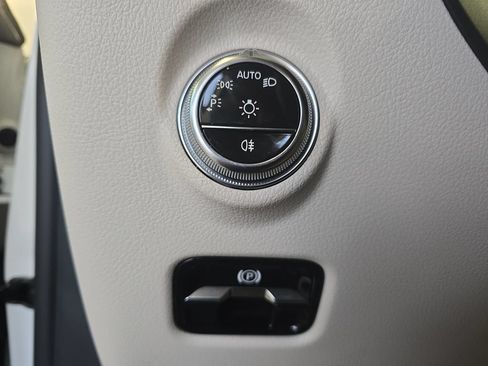 Certified 2024 Mercedes-Benz C 300 Sedan image 27