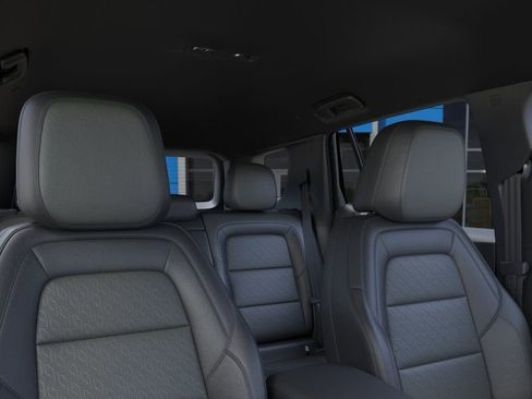 New 2026 Chevrolet Equinox LT w/ Convenience Package II FWD image 24