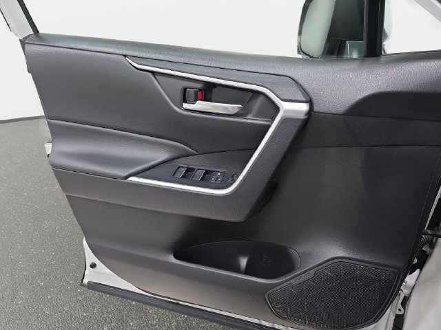 Certified 2023 Toyota RAV4 XLE AWD/4WD image 24
