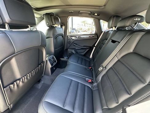 Used 2026 Porsche Macan S AWD/4WD image 37