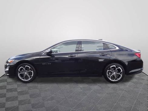 Used 2023 Chevrolet Malibu LT w/ Driver Confidence Package FWD image 2